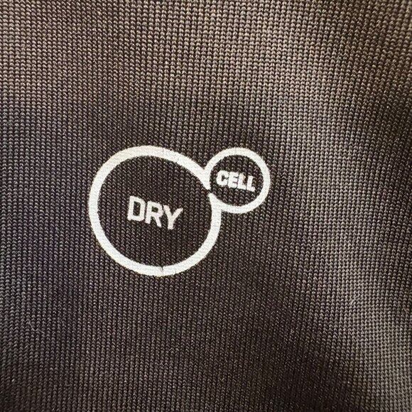 Vintage Puma Black Mens large T-Shirt Cat Jumping Logo Sport Lifestyle Dry Cell - Picture 3 of 7